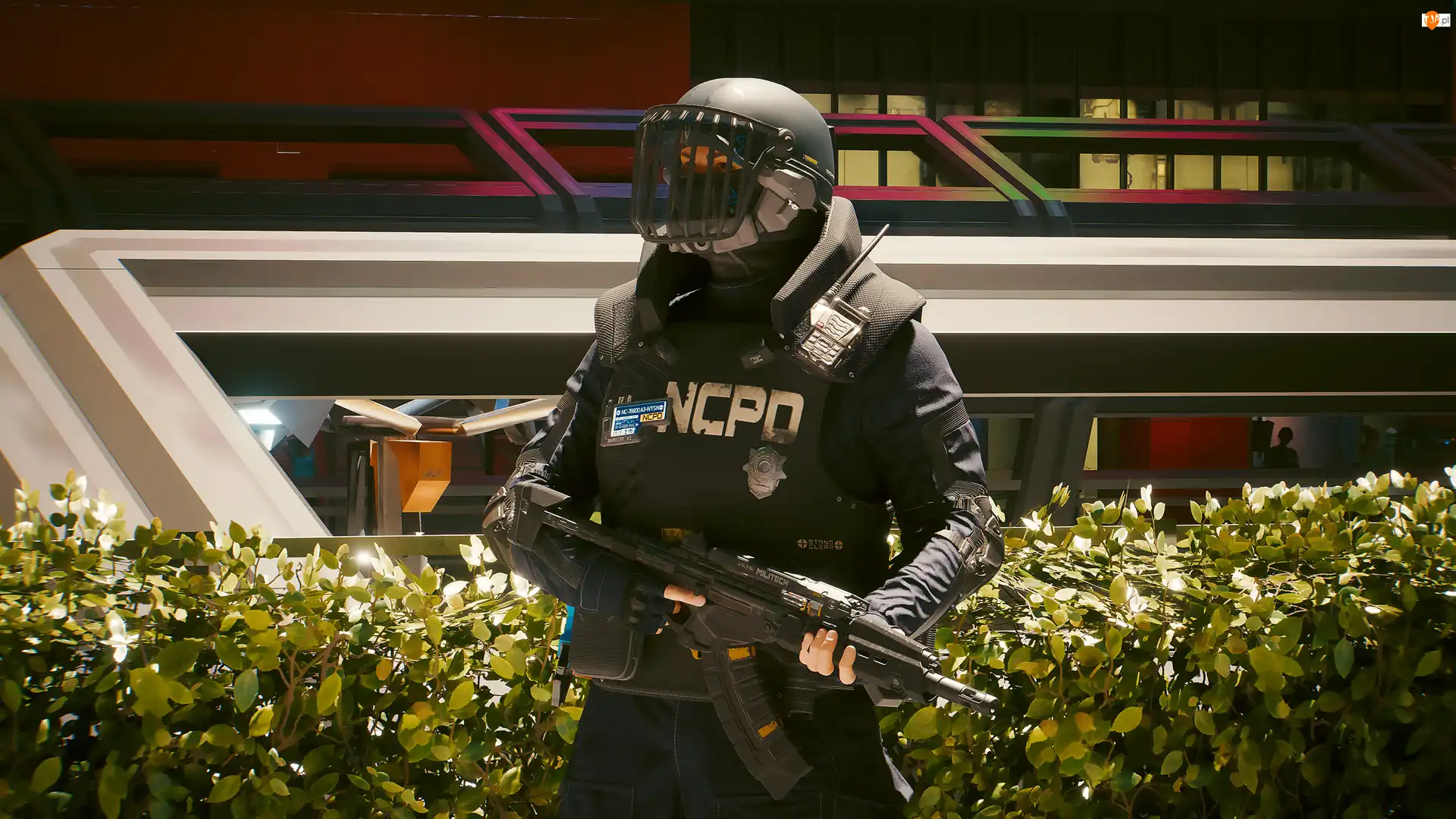 Cyberpunk 2077, Postać, Kamizelka, Gra, Hełm, Broń, Policjant
