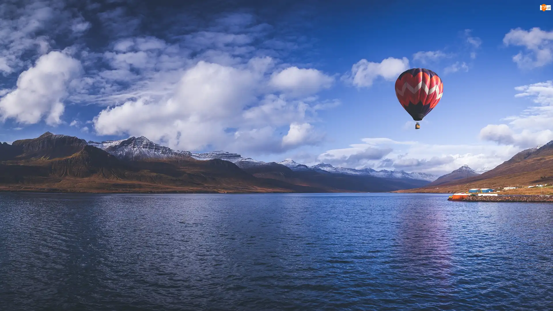 Fiord, Reydarfjordur, Domy, Islandia, Balon, Góry, Morze