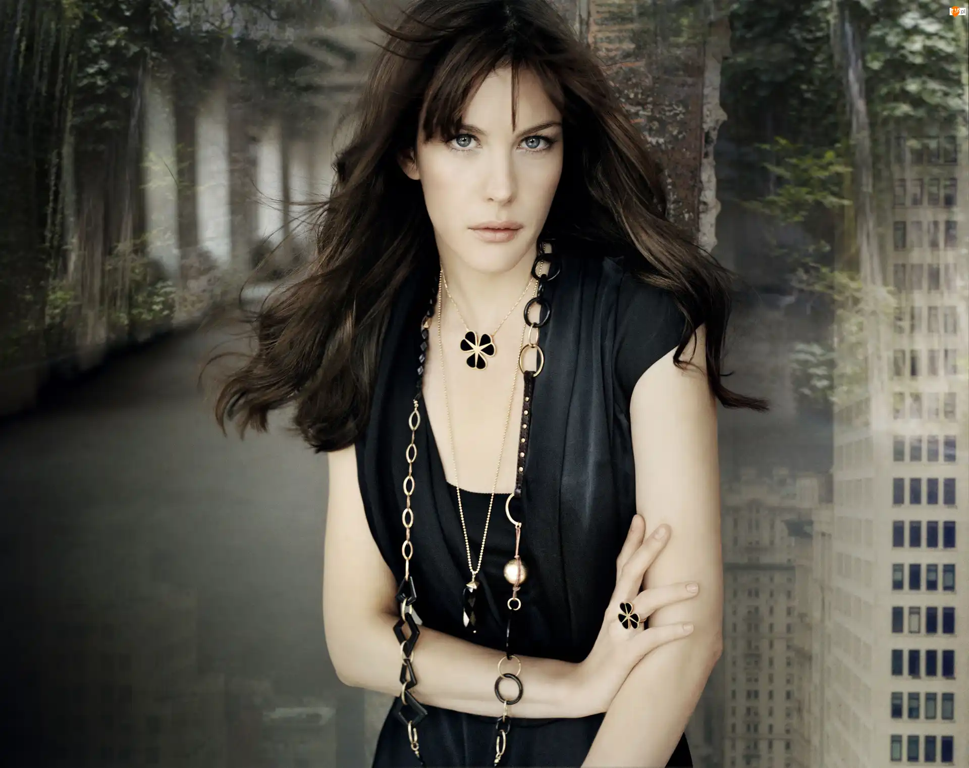 Włosy, Liv Tyler, Rozwiane