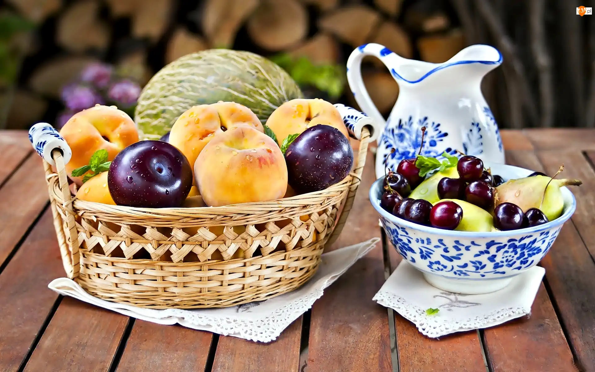 Jagody, Wiklinowy, Śliwki, Brzoskwinie, Koszyczek, Wiśnie, Owoce, Porcelana