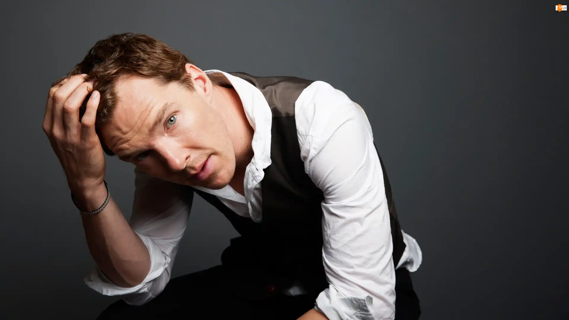 Koszula, Benedict Cumberbatch, Biała