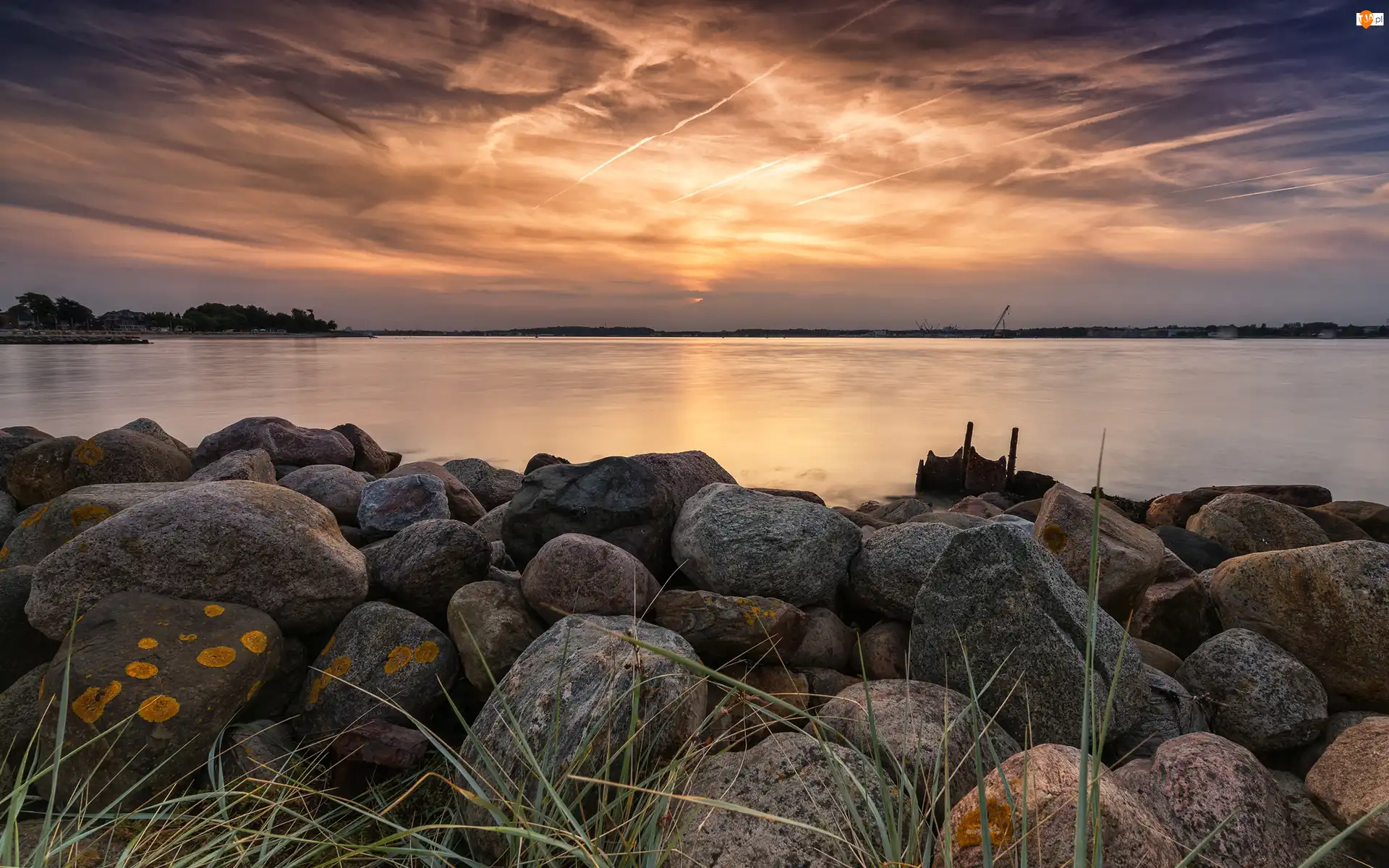 Niebo, Jezioro, Zachód słońca, Kamienie