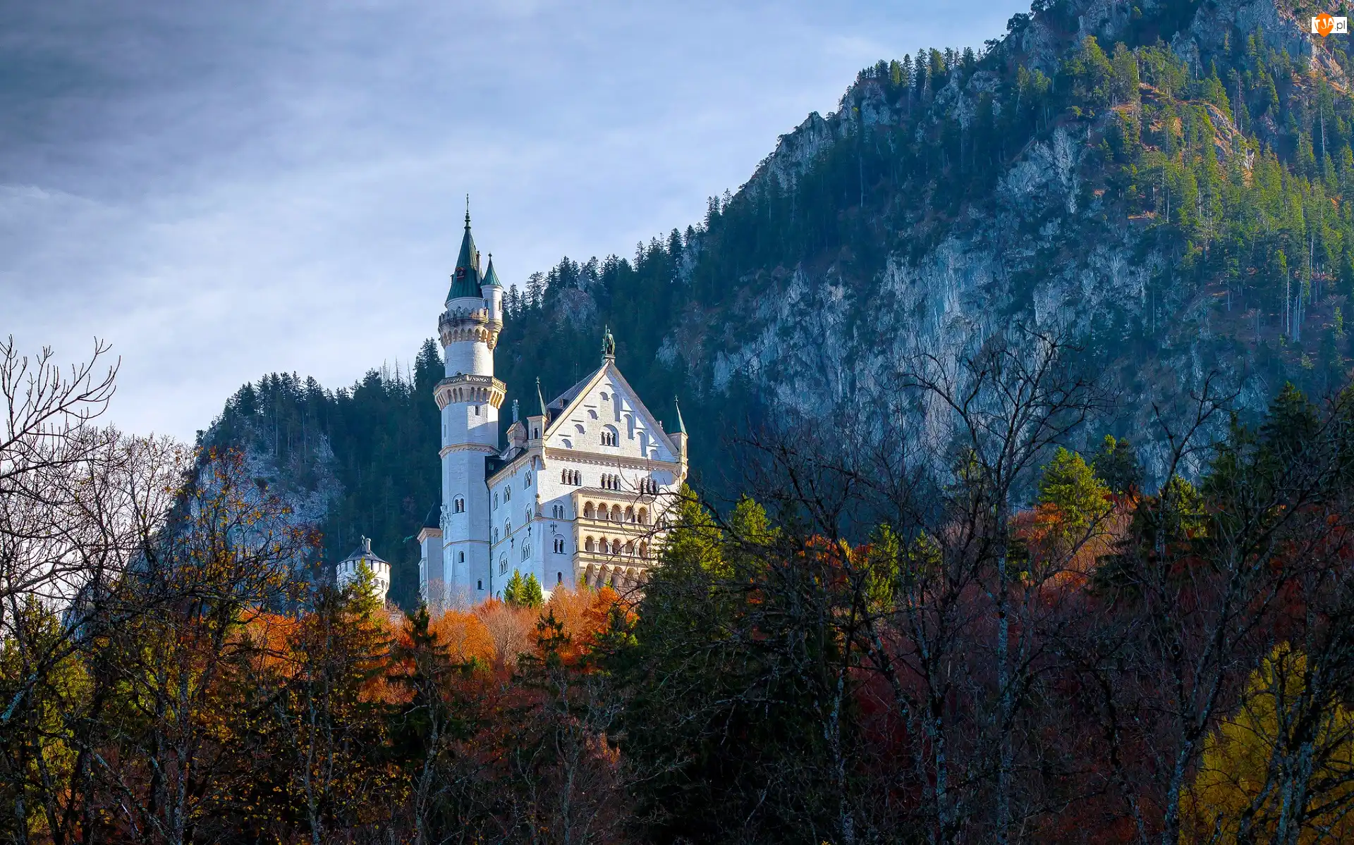 Bawaria, Zamek Neuschwanstein, Skały, Jesień, Niemcy, Drzewa