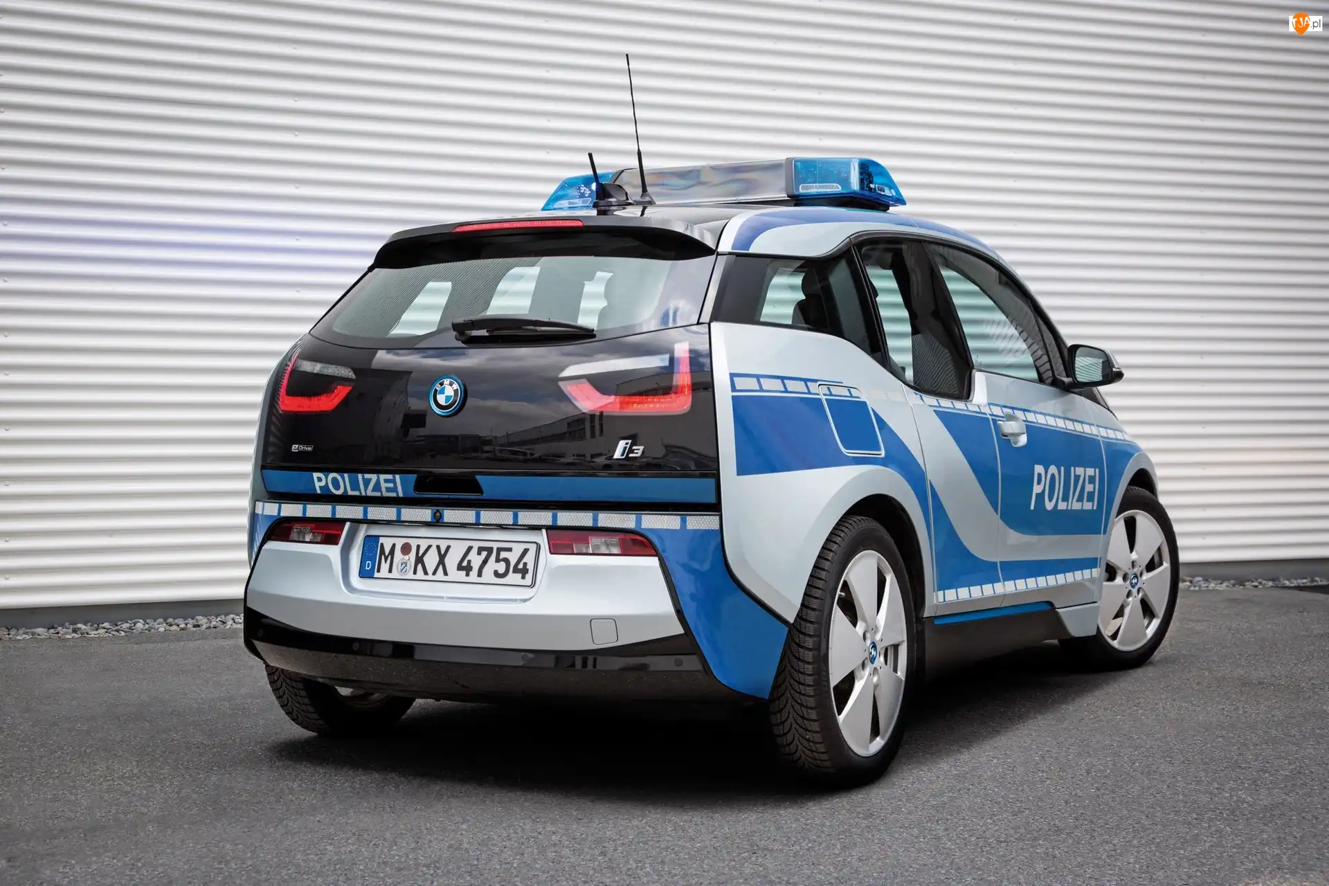 Policyjny, BMW i3