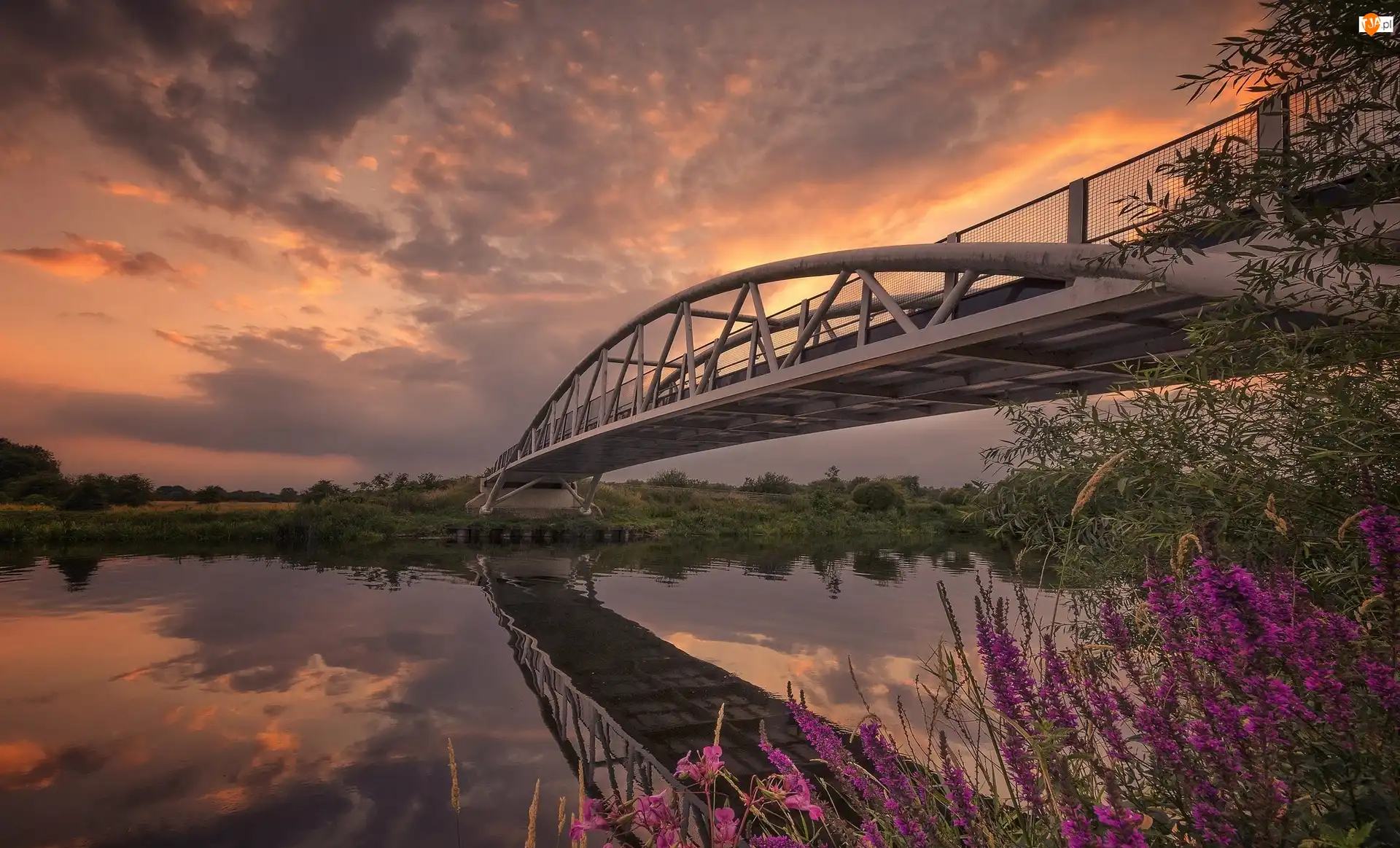 Derwent Mouth, Anglia, Most Long Horse Bridge, Chmury, Rzeka Trent, Zachód słońca