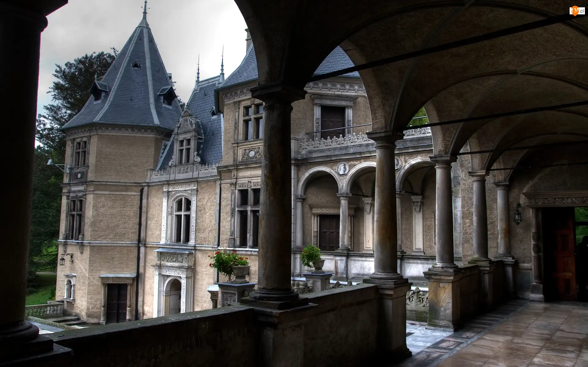 Wielkopolskie, Muzeum, Wieś Gołuchów, Zamek w Gołuchowie, Polska