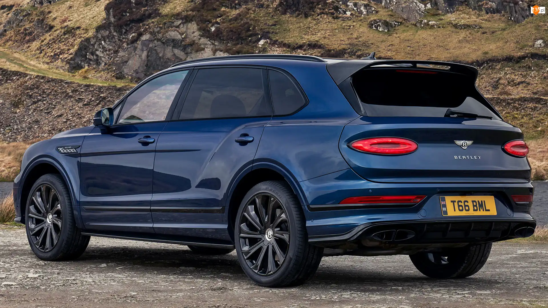 Tył, Bentley Bentayga, Mulliner, Bok