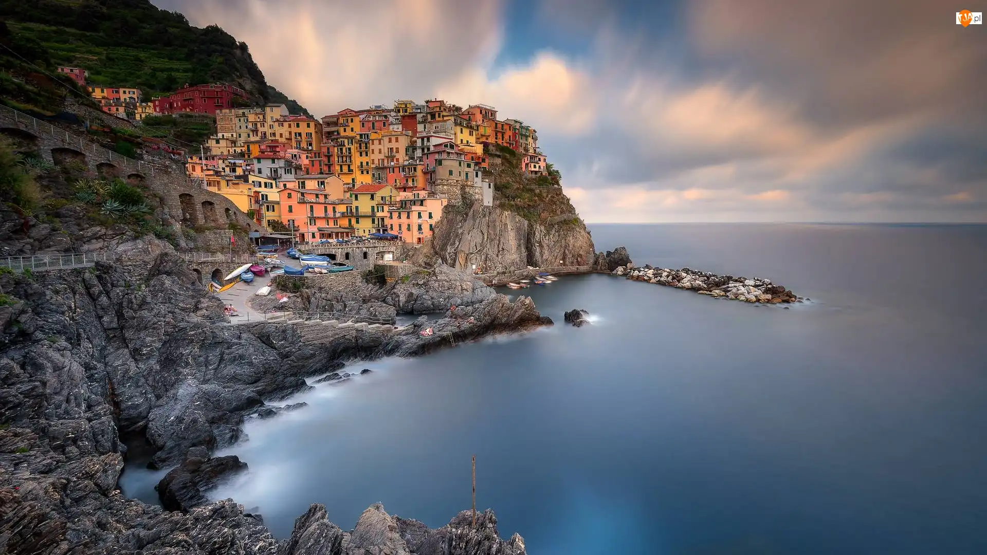 Zatoka, Gmina Riomaggiore, Skały, Kolorowe, Domy, Manarola, Cinque Terre, Włochy, Morze Liguryjskie