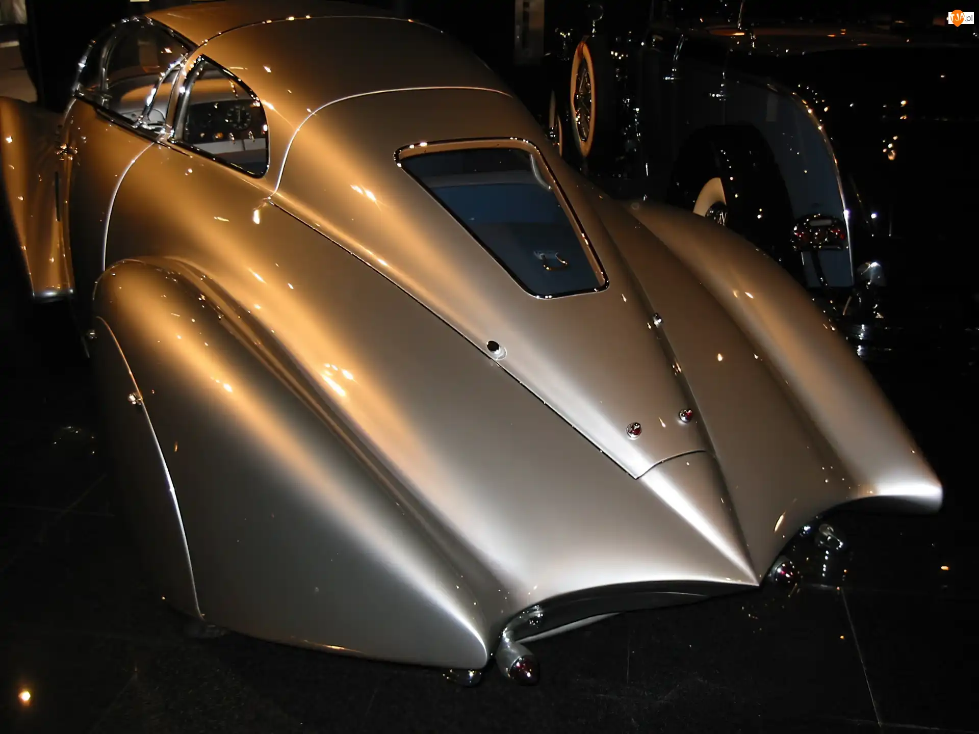 szyba, Hispano Suiza, tył