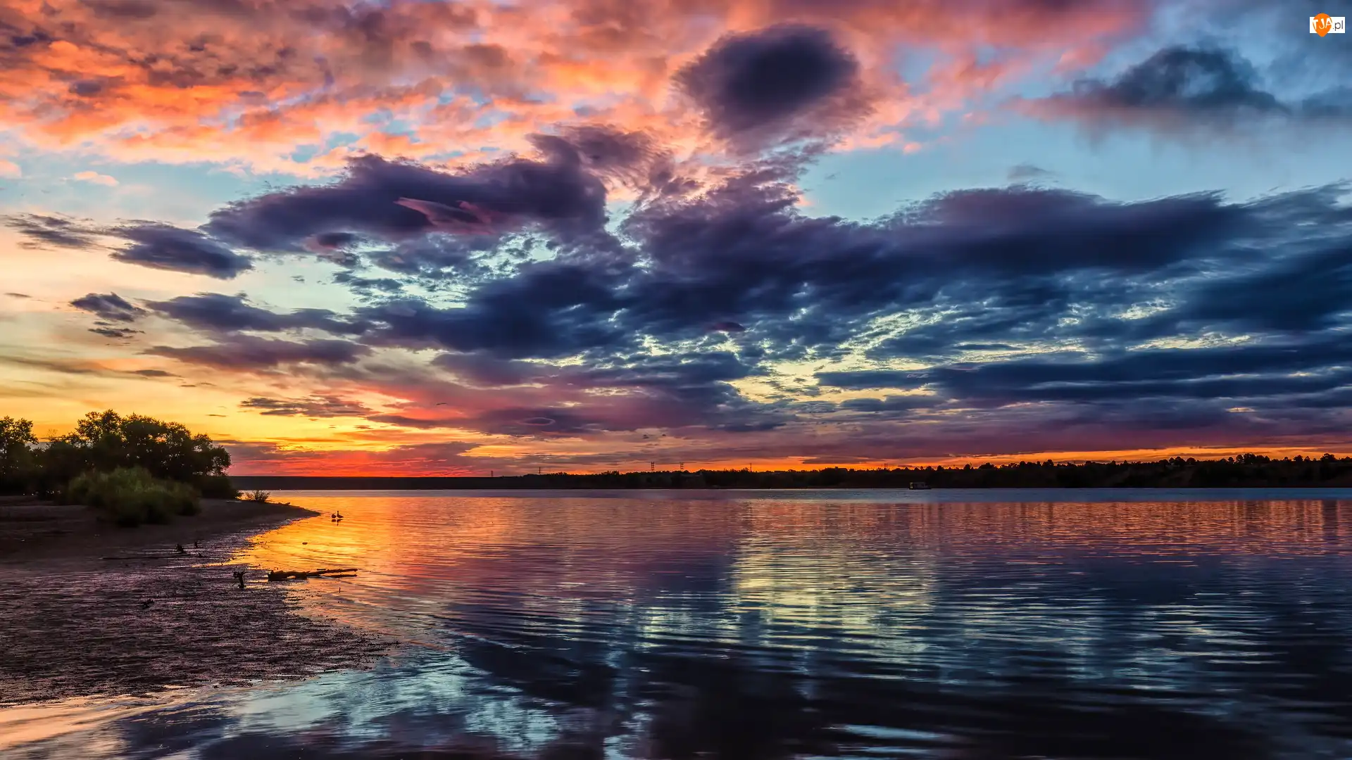 Chatfield Lake, Jezioro, Wschód słońca, Stany Zjednoczone, Chmury, Kolorado