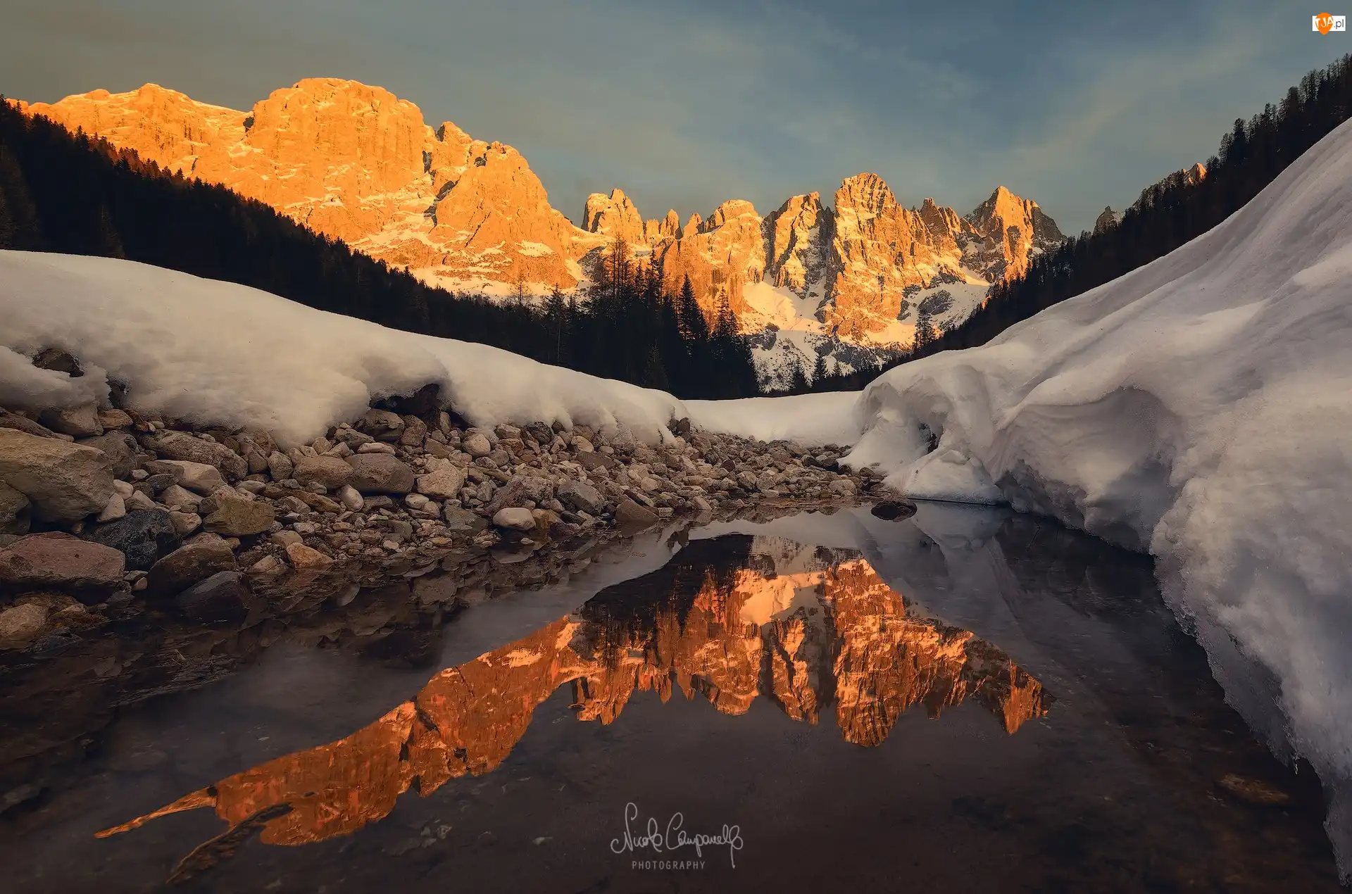 Śnieg, Góry, Drzewa, Odbicie, Pale di San Martino, Kamienie, Włochy, Val Venegia