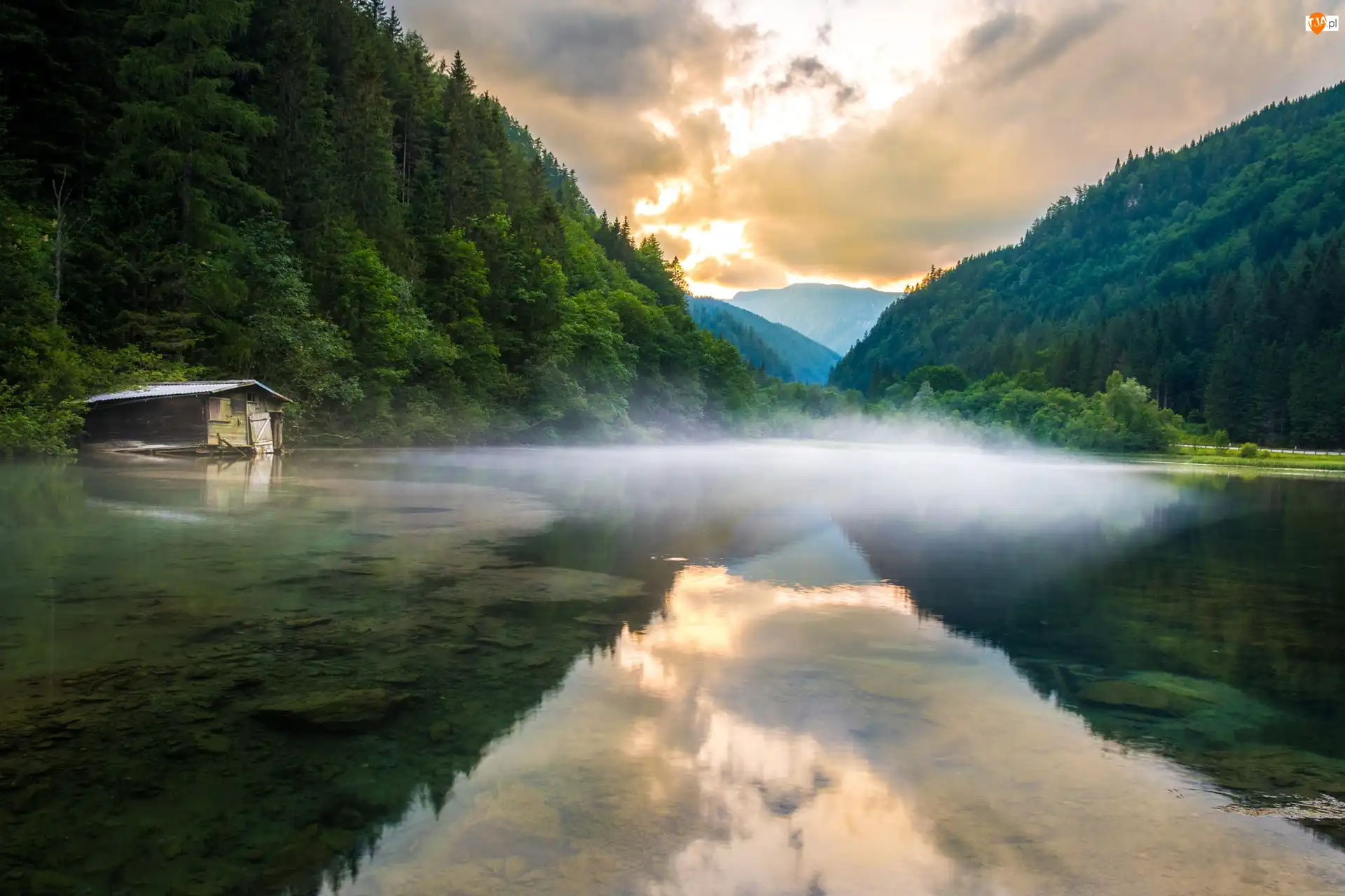 Chata, Góry Hochschwab, Austria, Mgła, Jezioro Gruner See, Drzewa, Odbicie, Styria