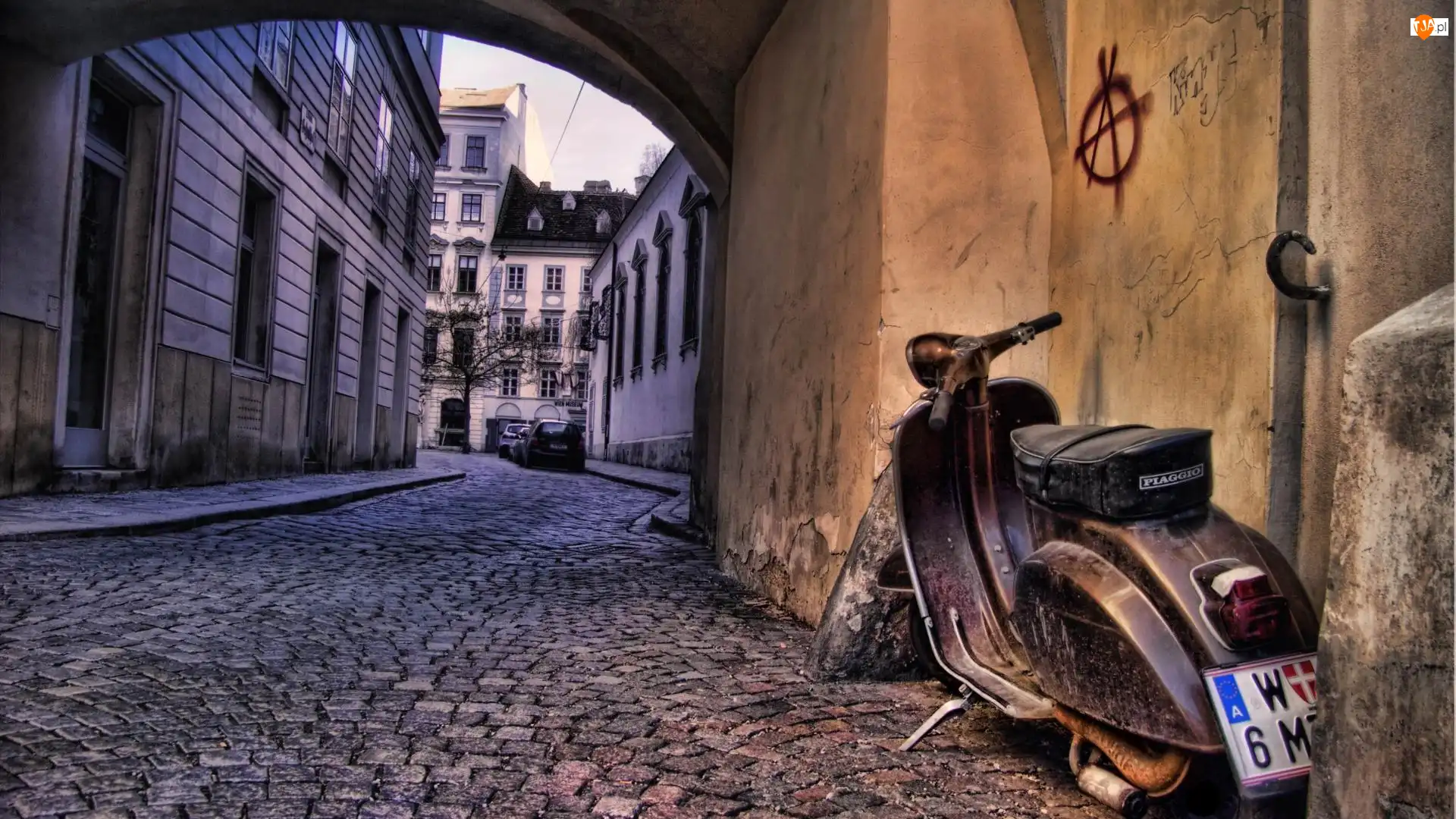 Ulica, HDR, Skuter Piaggio, Stary, Domy