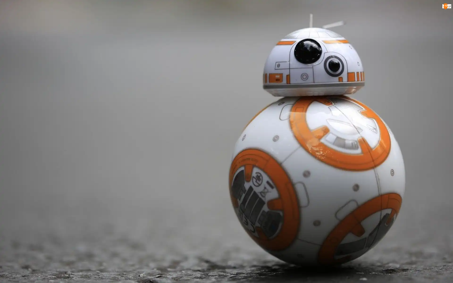 BB-8, Zabawka, Robot