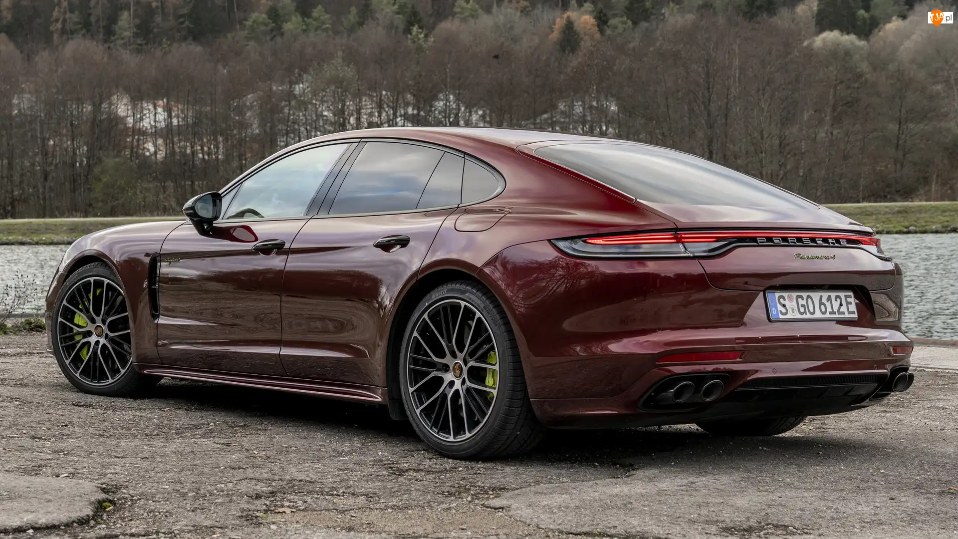 Porsche Panamera 4 E-Hybrid