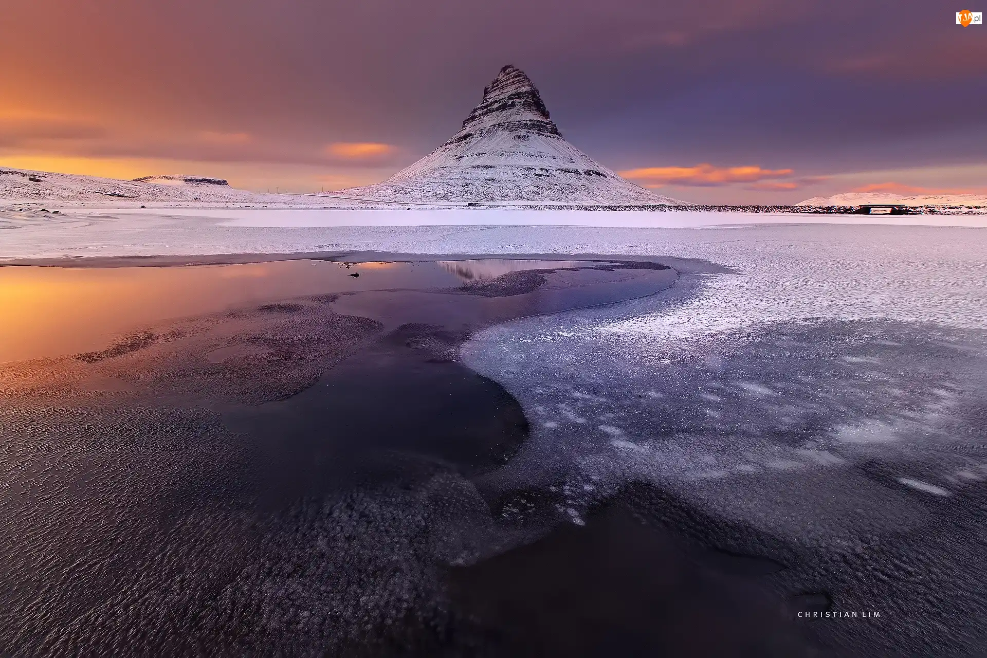 Jezioro, Góra Kirkjufell, Islandia, Zima