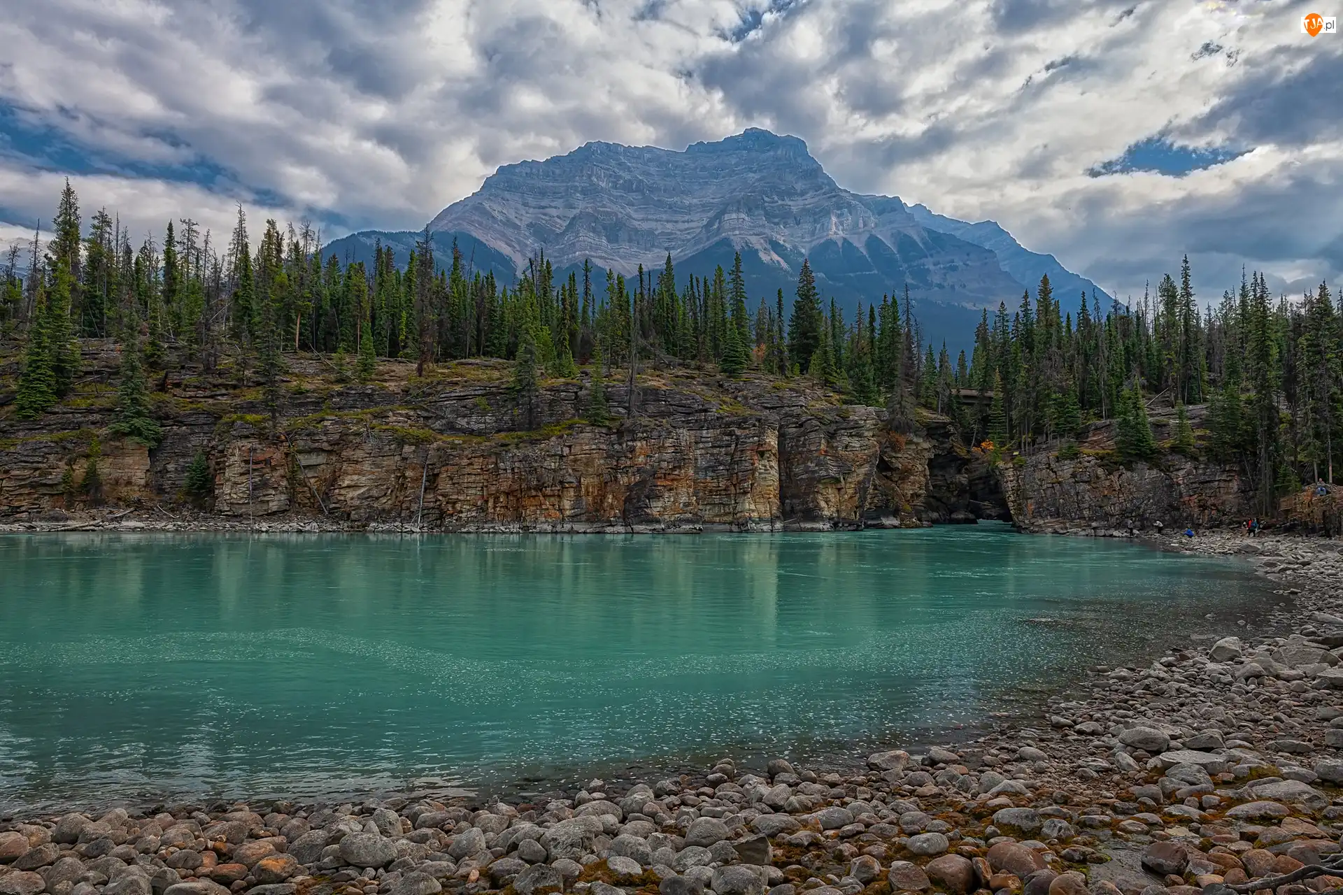 Góry, Park Narodowy Jasper, Rzeka Athabasca, Kanada, Drzewa, Prowincja Alberta
