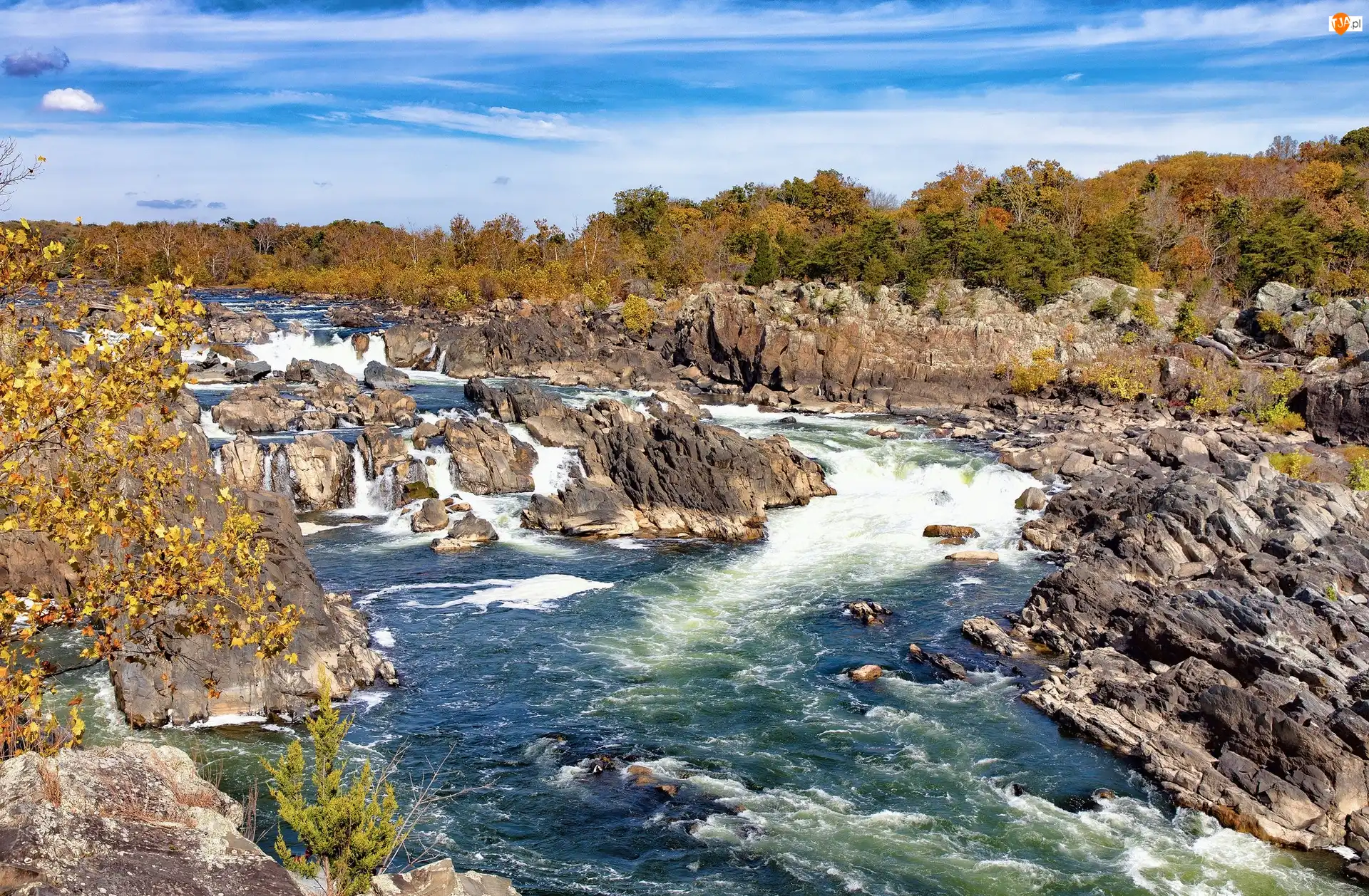 Stan Maryland, Stany Zjednoczone, Rzeka Potomak, Skały, Wodospady Great Falls, Jesień