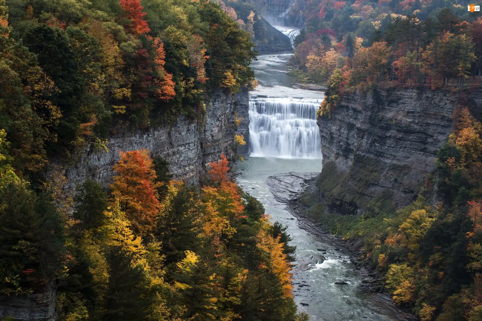 Stany Zjednoczone, Rzeka Genesee, Park stanowy Letchworth, Skały, Wodospad, Stan Nowy Jork, Jesień, Drzewa
