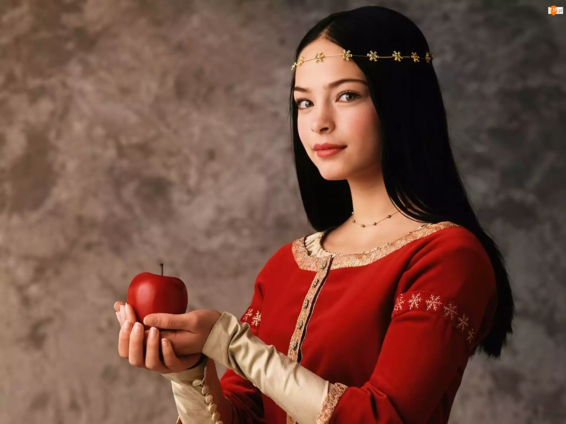 Jabłko, Kristin Kreuk