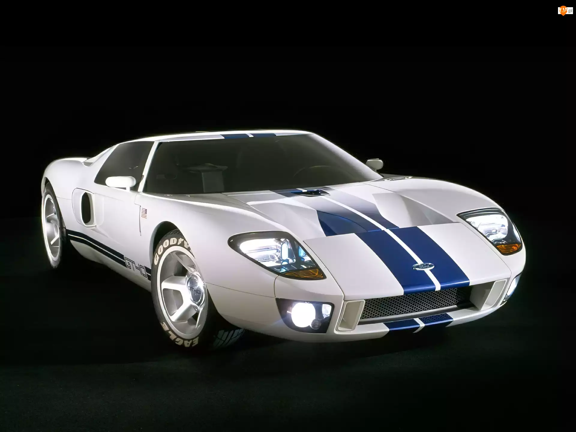 Ford GT, Super Bolid