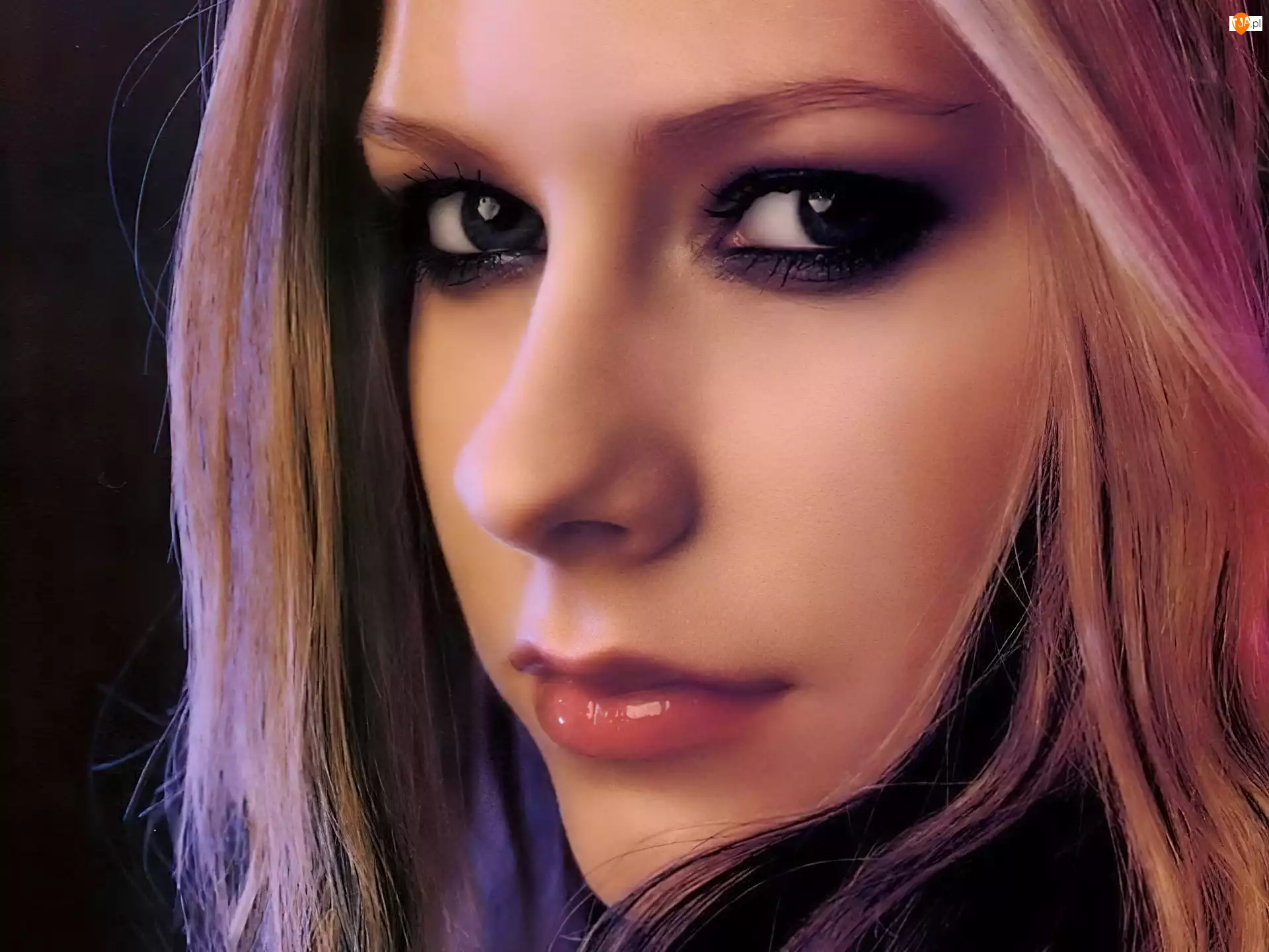 Bizia, Avril Lavigne