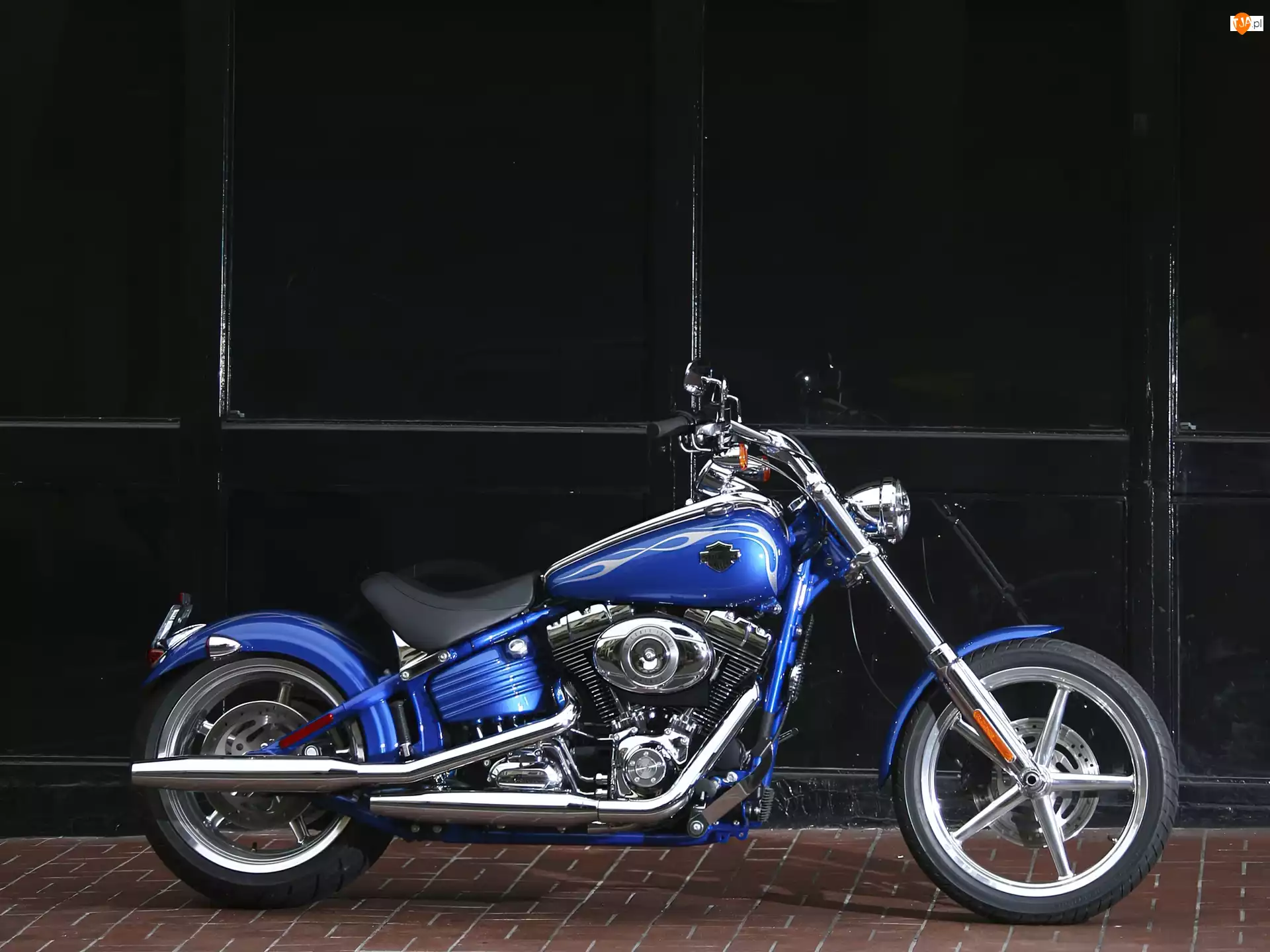 Harley Davidson Softail Rocker C, Niebieski