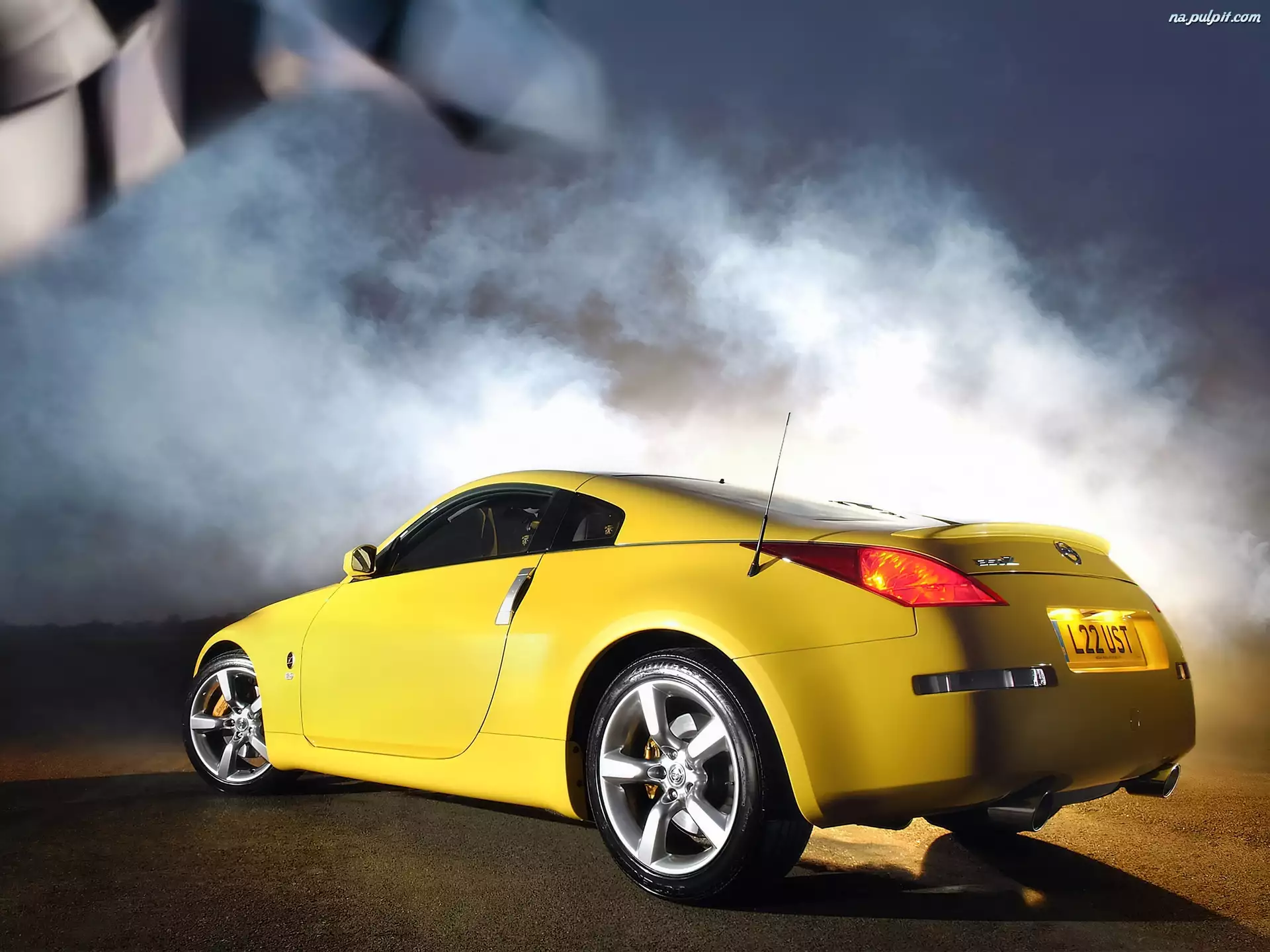 Dym, Żółty, Nissan 350Z