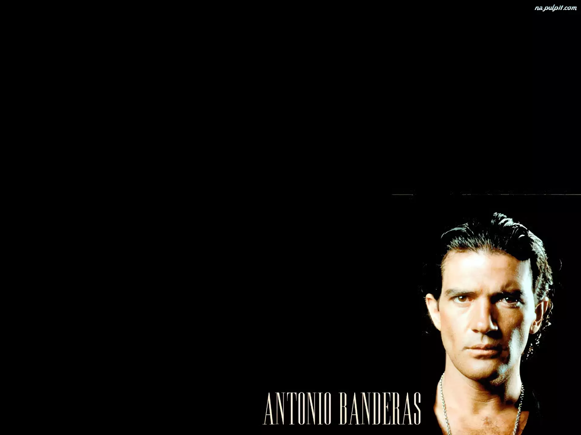 łańcuszek, Antonio Banderas, srebrny