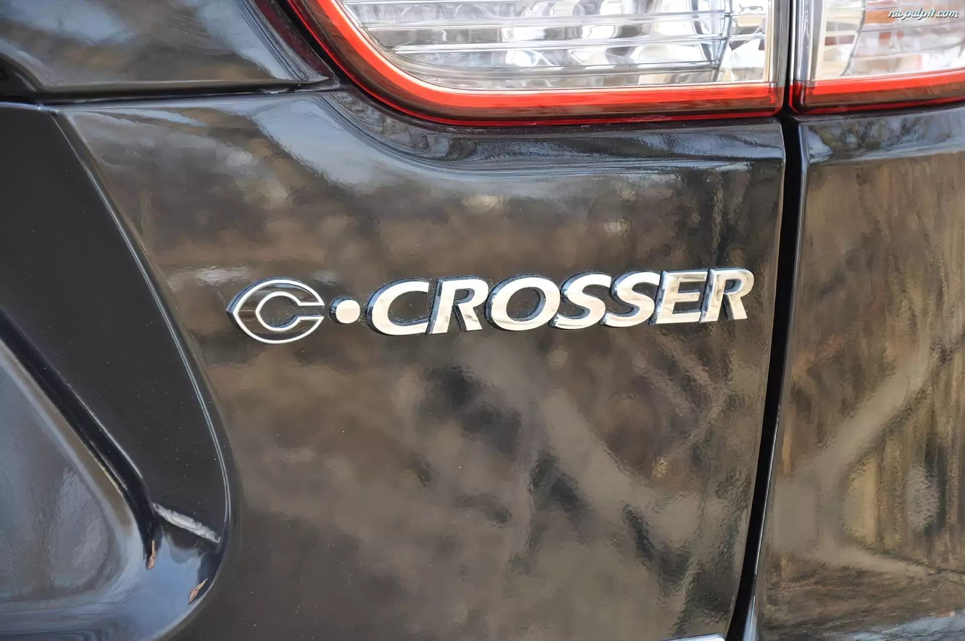 C-Crosser, Emblemat