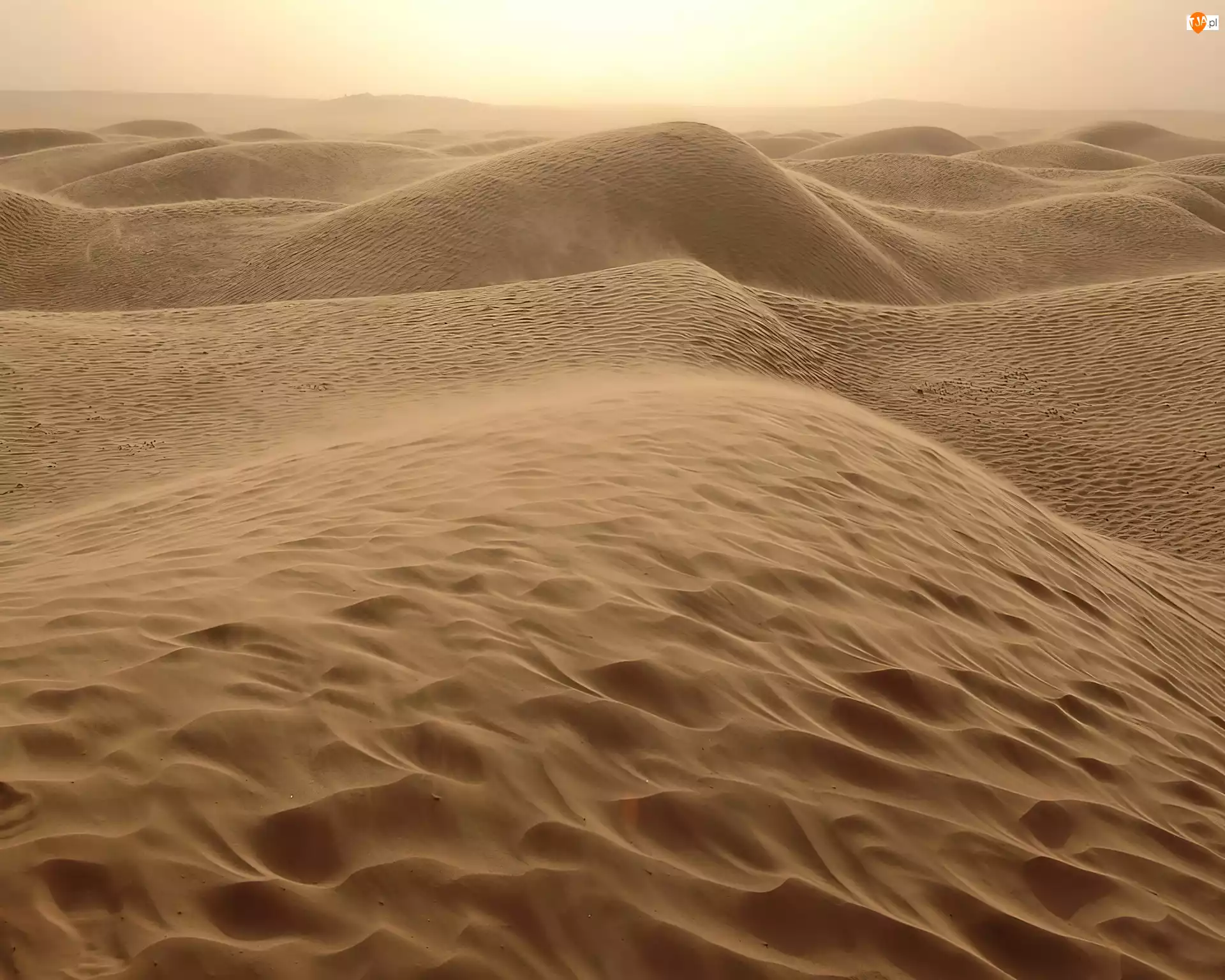 pustynne-piaski