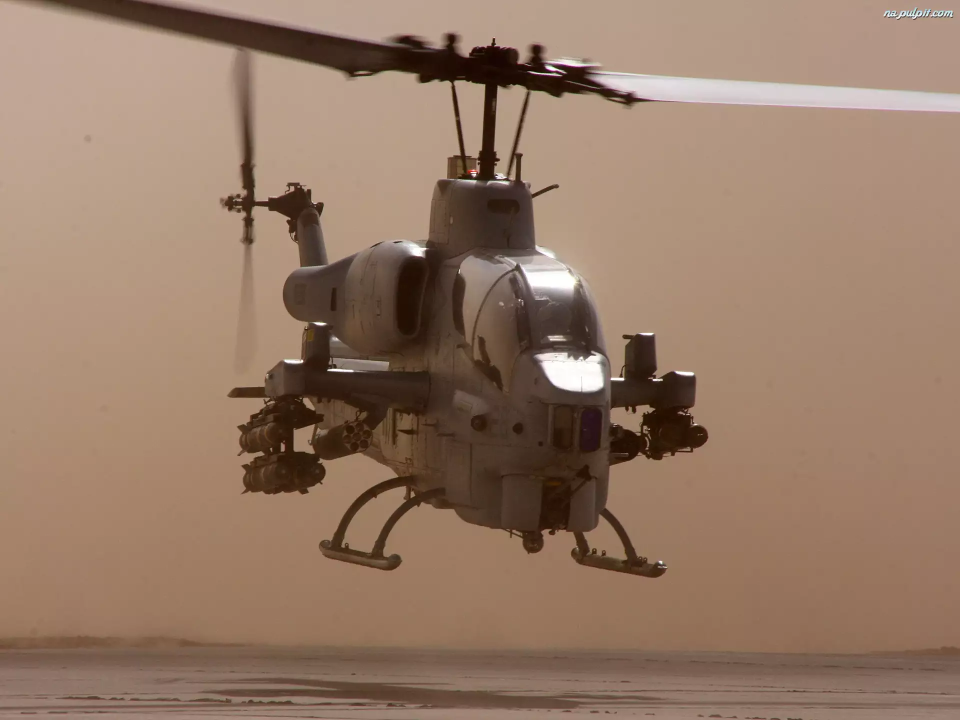 Apache, Helikopter, Wojskowy
